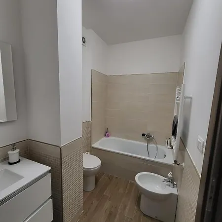 Laurentina Cecchignola Eur Apartment Rome