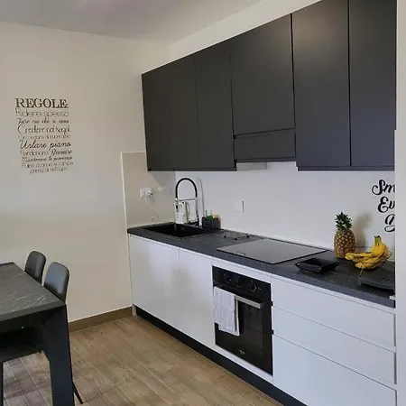 Laurentina Cecchignola Eur Apartment Rome